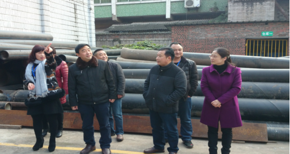 佳節迎春生笑容??新春慰問(wèn)表關(guān)懷