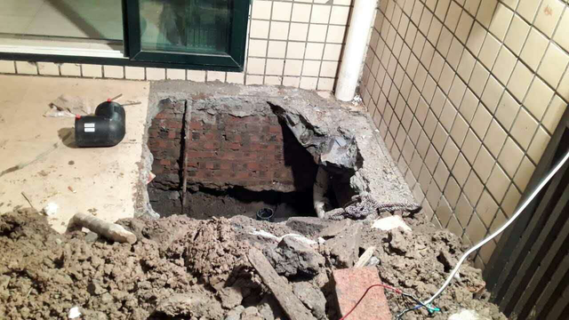 營(yíng)銷(xiāo)部：查漏組及時(shí)準確探明書(shū)香府邸二次供水漏點(diǎn)獲好評