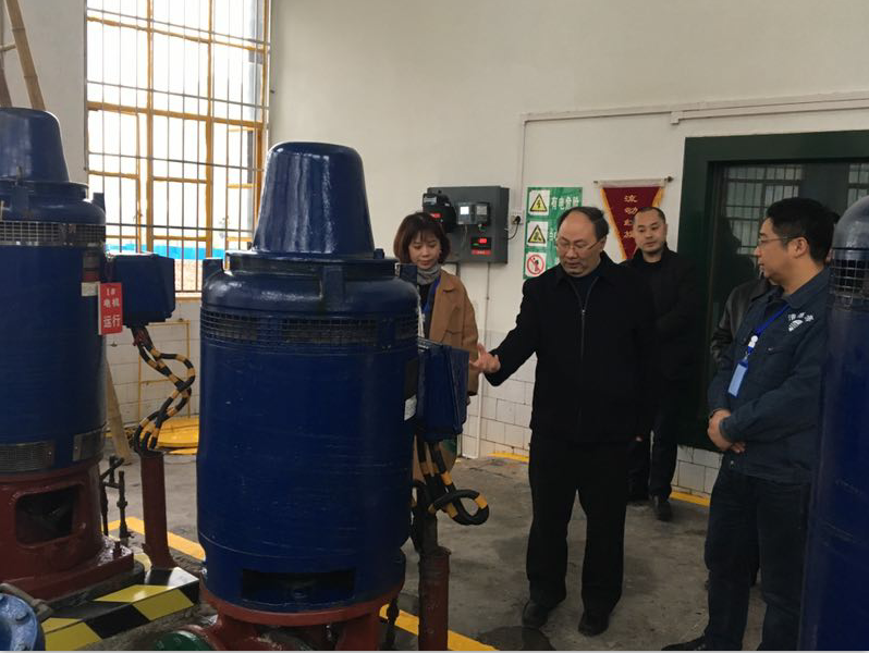 歲寒時(shí)節見(jiàn)真情 寒冬慰問(wèn)暖人心