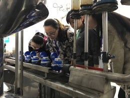 營(yíng)銷(xiāo)部：呼叫中心員工持續開(kāi)展提升業(yè)務(wù)知識培訓