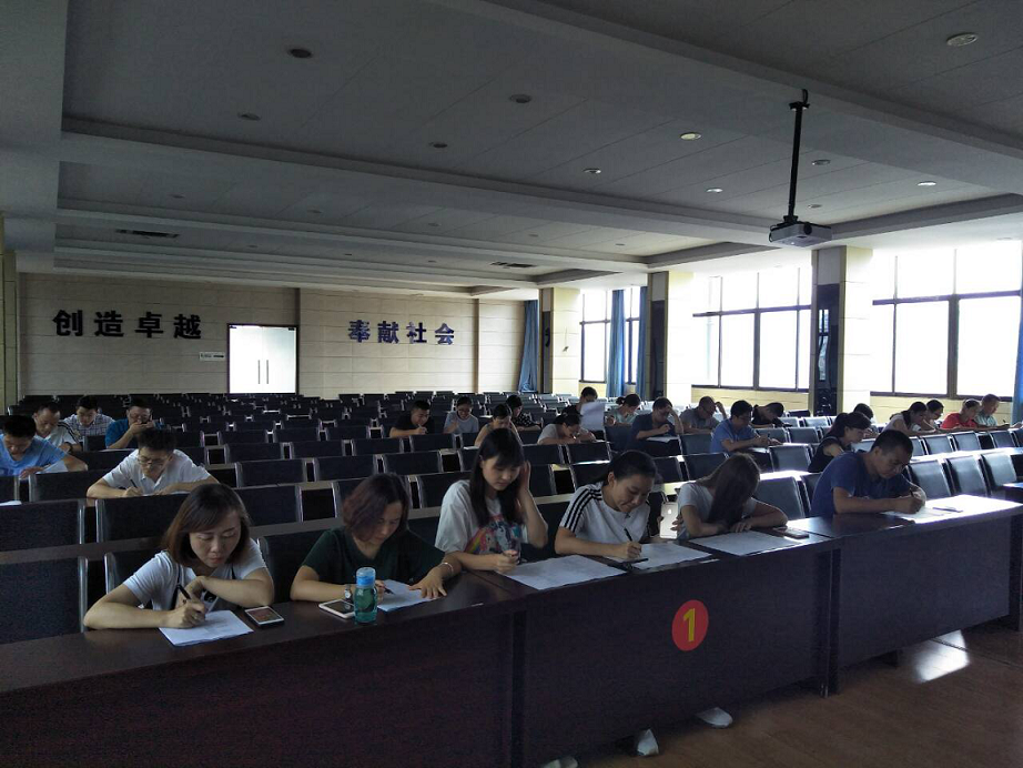 訪(fǎng)廉問(wèn)廉連民心 轉變作風(fēng)促發(fā)展