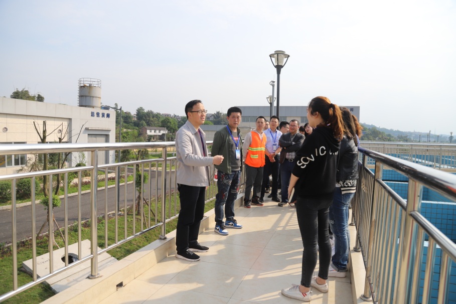 集團公司二支部召開(kāi)黨員大會(huì )