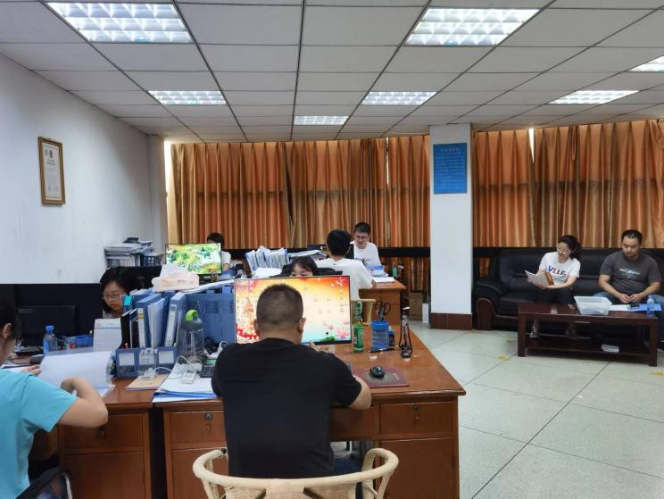 水質(zhì)監測中心專(zhuān)題傳達學(xué)習宣傳思想工作會(huì )議精神