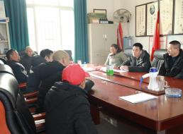 冬日關(guān)懷送暖意 走訪(fǎng)慰問(wèn)傳真情