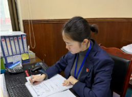 《榜樣在身邊》系列報道——工作標兵袁麗、優(yōu)秀青年楊靖